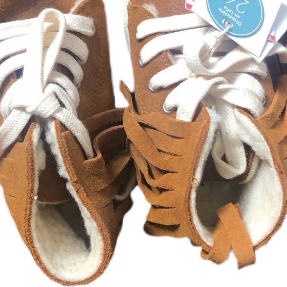 ZARA Baby Fringed Genuine Leather HighTop Sneakers - Picture 2 of 4